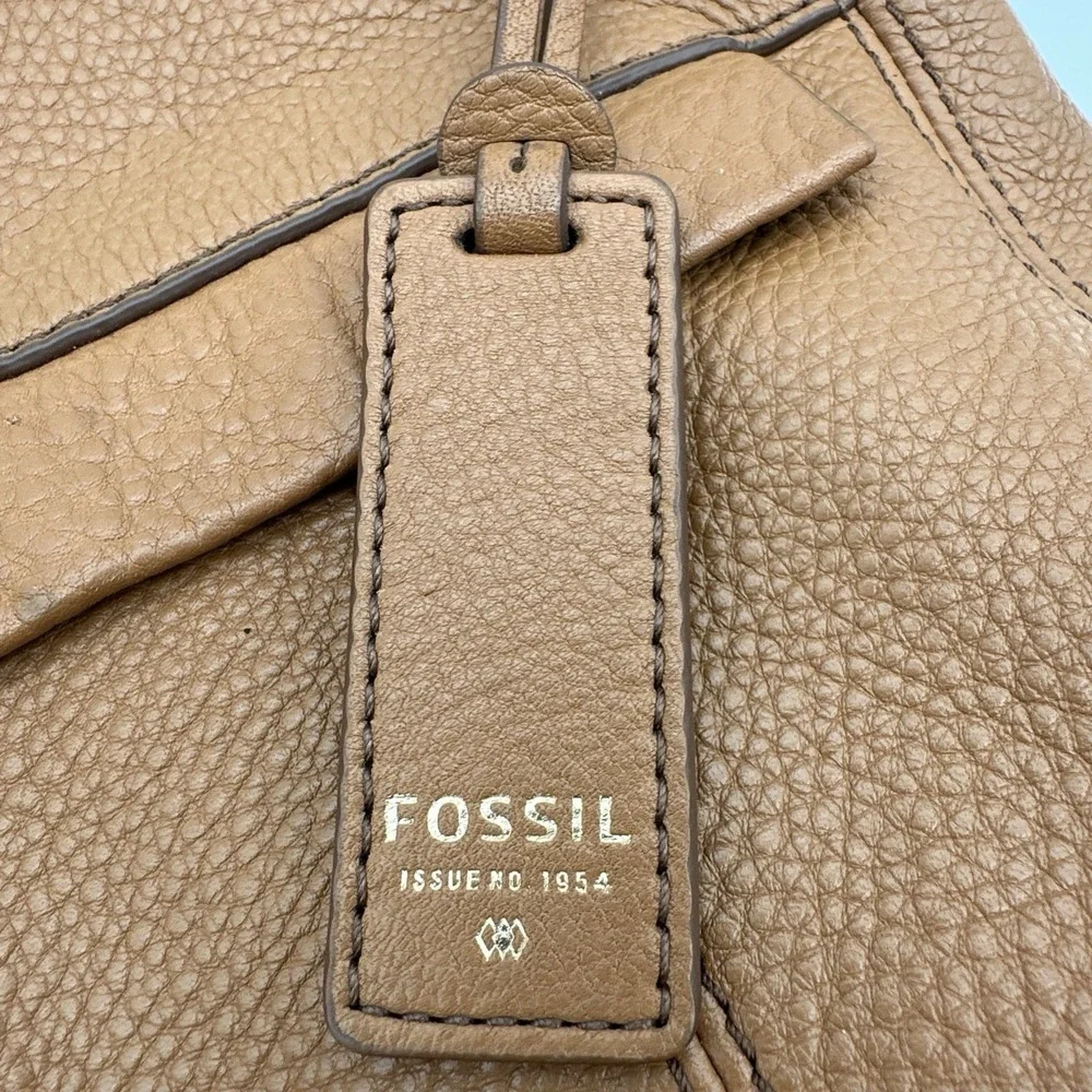 Fossil Genuine Leather Pebbled Brown Cognac Hobo Shoulder  Crossbody Bag 15x13